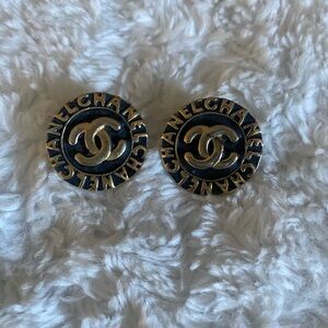 Vintage CHANEL Black Gold Tone Metal Earrings